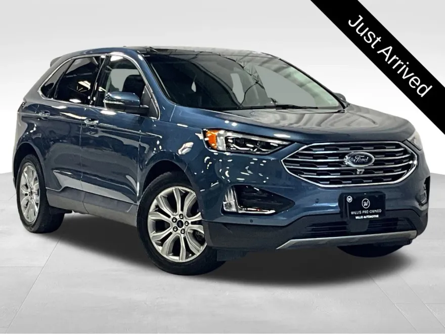 2019 Ford Edge Titanium photo 1