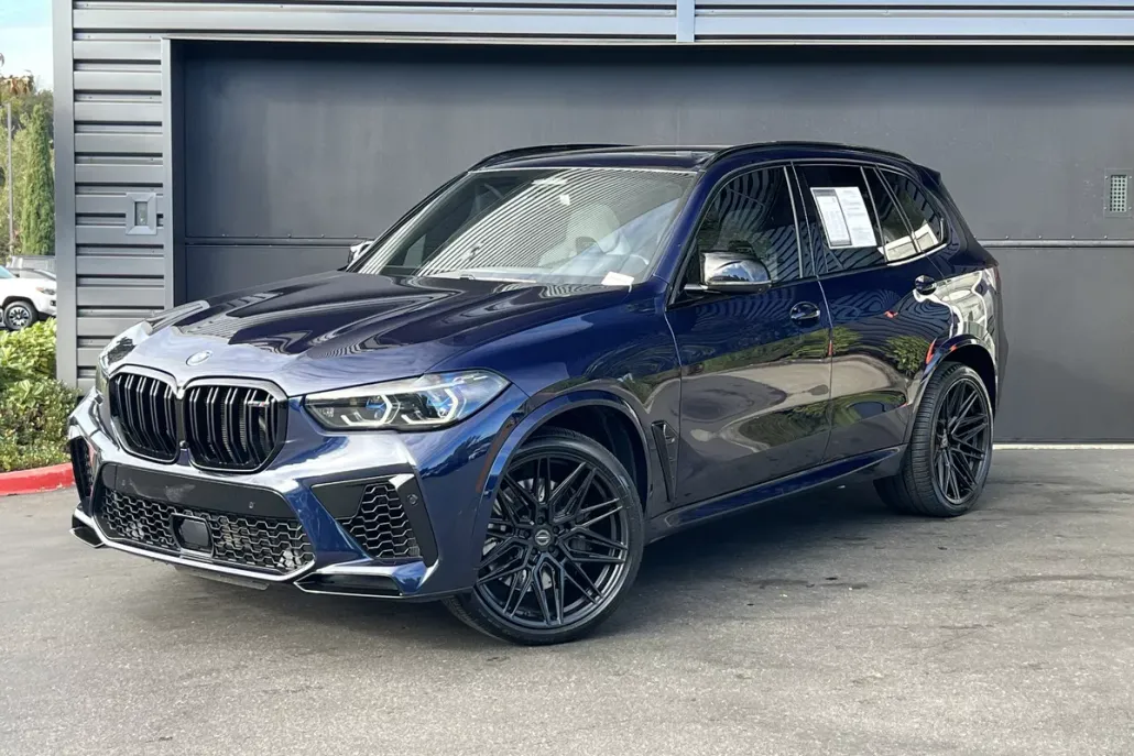 2022 Bmw X5 M photo 1