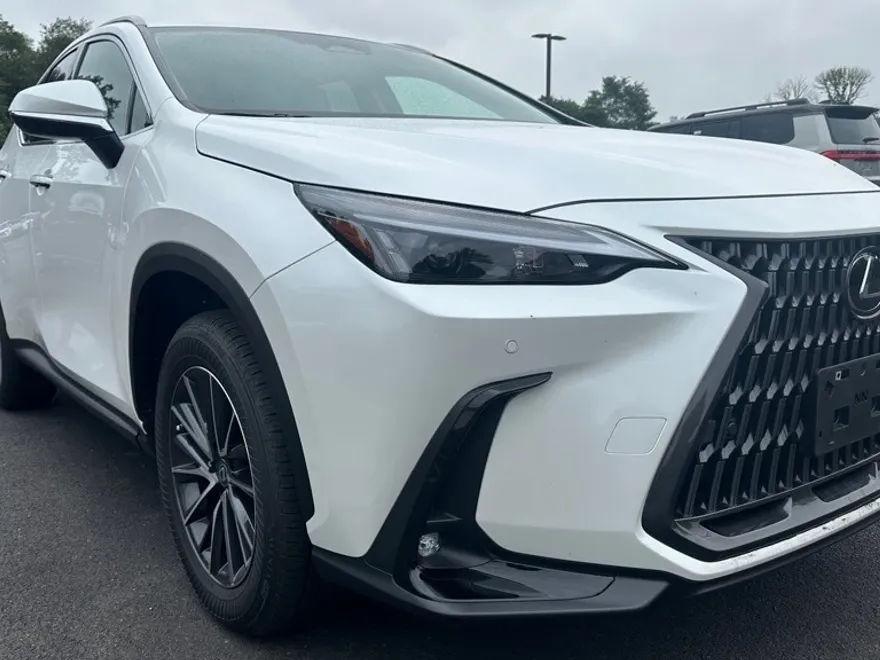 2025 Lexus NX 350 Premium photo 1