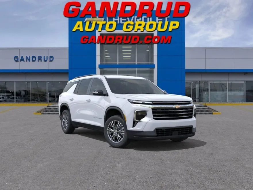 2026 Chevrolet Traverse photo 1