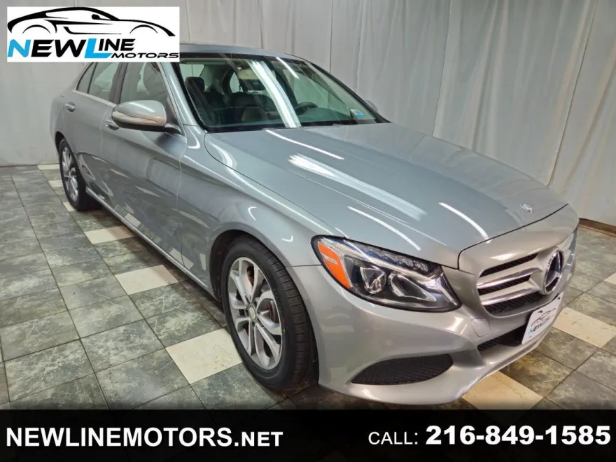 2015 Mercedes Benz C 300 Sedan photo 1