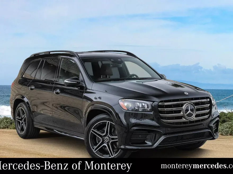 2025 Mercedes Benz GLS 450 4MATIC photo 1