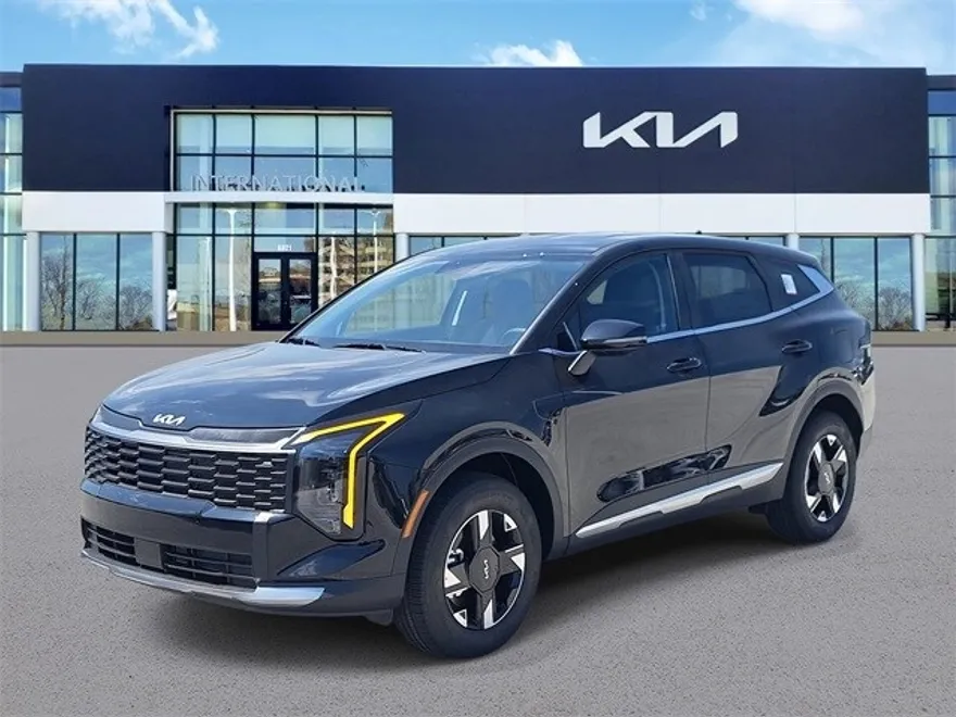 2026 Kia Sportage LX photo 1