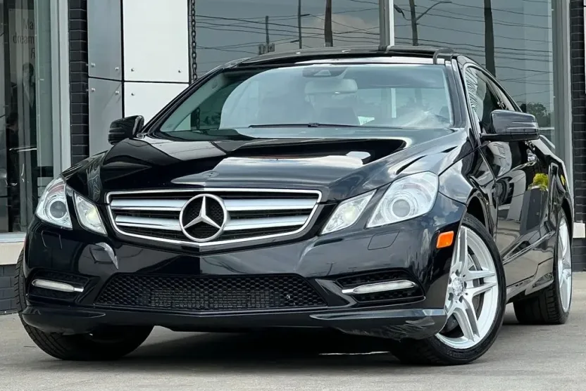 2013 Mercedes Benz E 550 photo 1