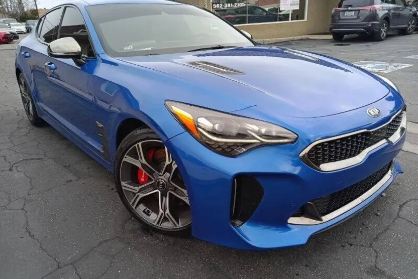 2018 Kia Stinger GT photo 1