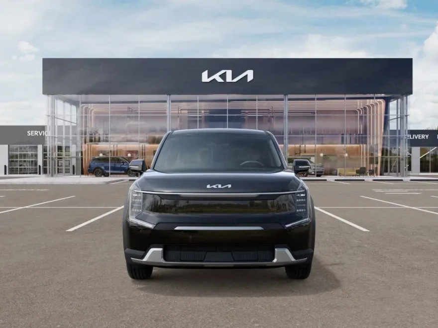 2026 Kia EV9 Light Long Range photo 1