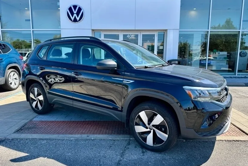 2024 Volkswagen Taos S photo 1