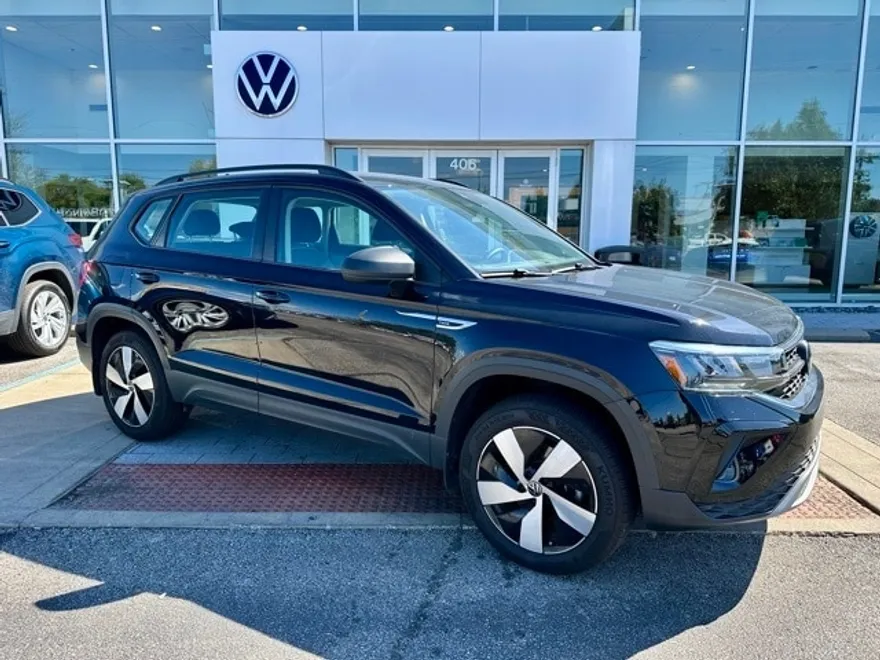 2024 Volkswagen Taos S photo 1