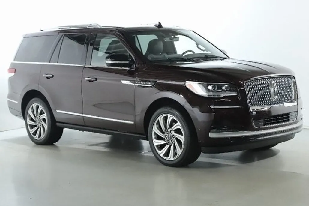 2023 Lincoln Navigator Reserve photo 1