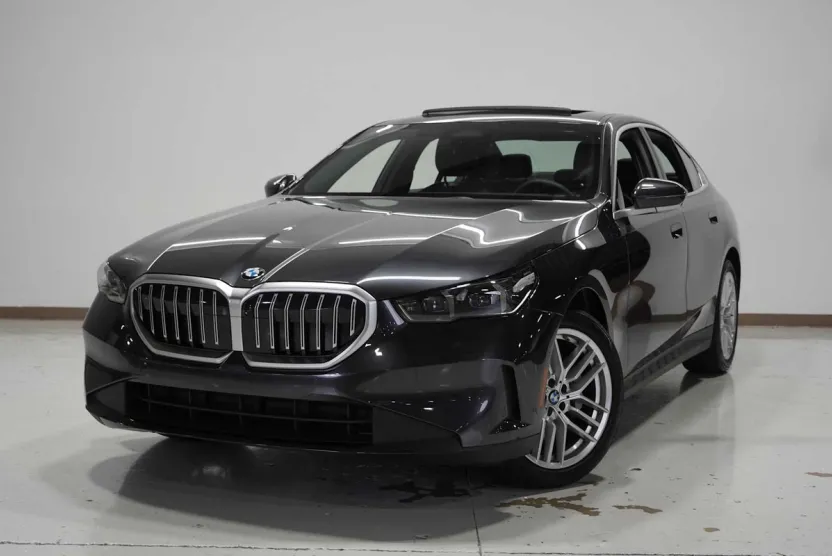 2025 Bmw 530i photo 1