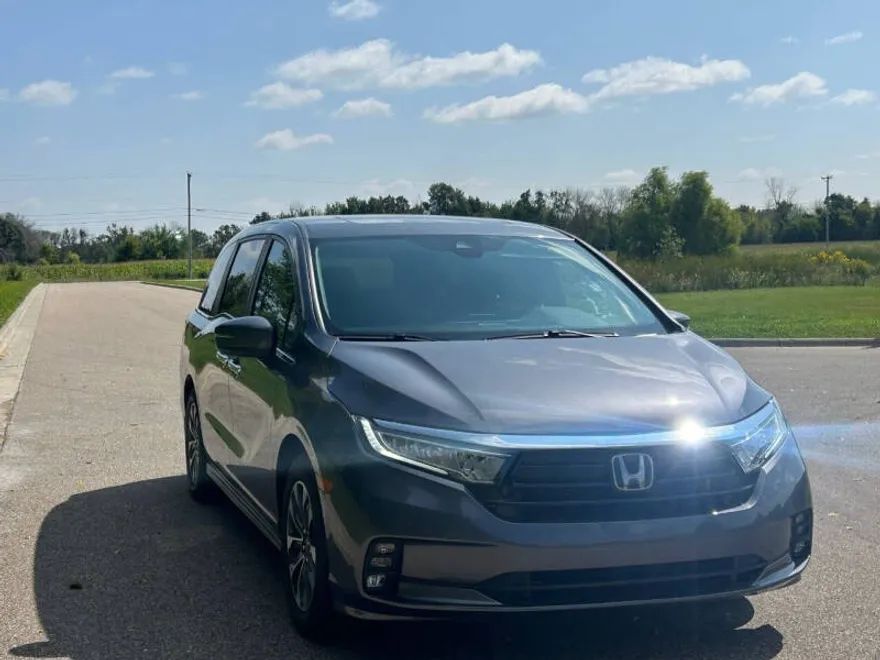 2023 Honda Odyssey EX-L photo 1