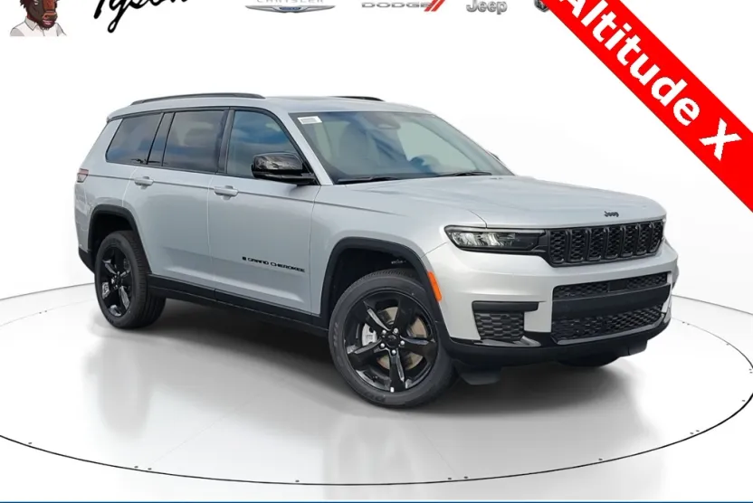 2025 Jeep Grand Cherokee Altitude photo 1