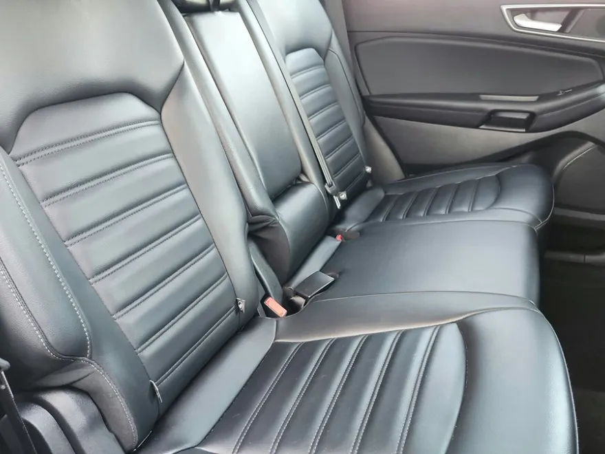 2024 Ford Edge SEL photo 1
