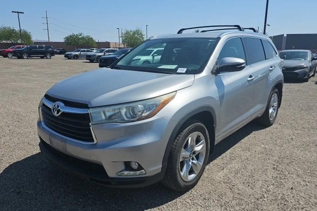 2016 Toyota Highlander Limited photo 1