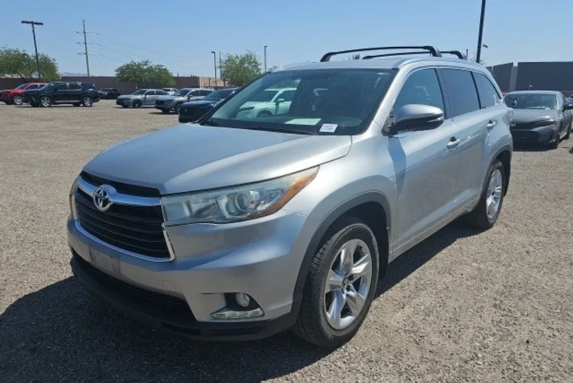 2016 Toyota Highlander Limited photo 1