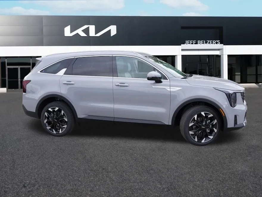 2026 Kia Sorento EX photo 1
