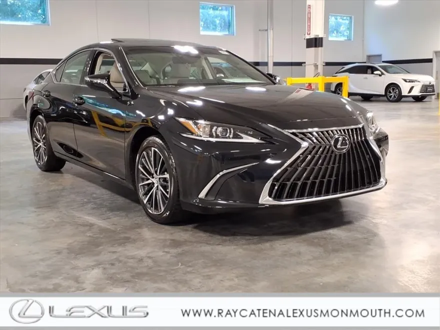 2025 Lexus ES 350 photo 1