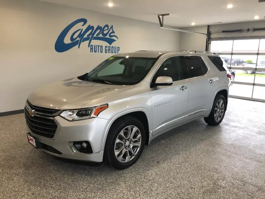 2019 Chevrolet Traverse Premier photo 1