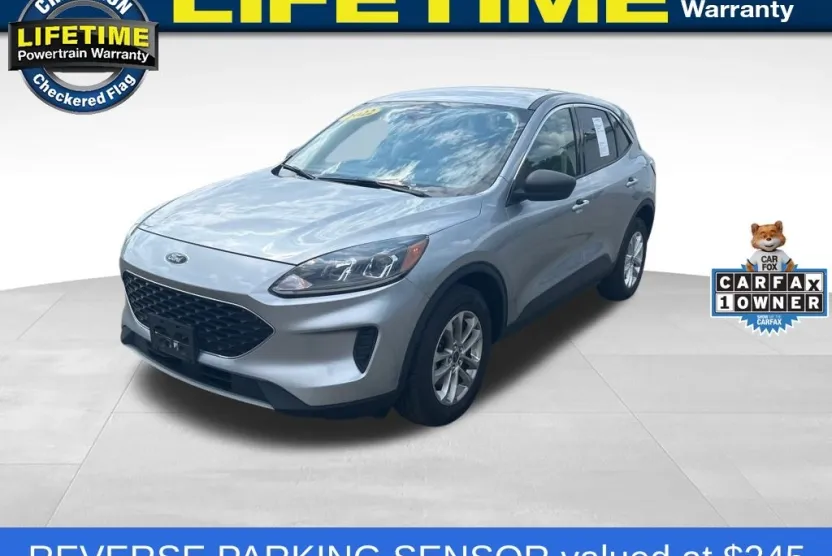 2022 Ford Escape SE photo 1