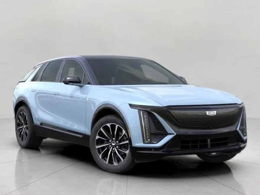 2025 Cadillac Lyriq Sport photo 1