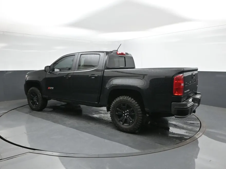 2022 Chevrolet Colorado Z71 photo 1