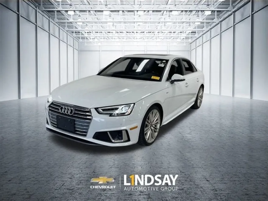 2019 Audi A4 Quattro Premium Plus photo 1
