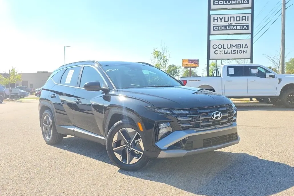 2025 Hyundai Tucson SEL photo 1