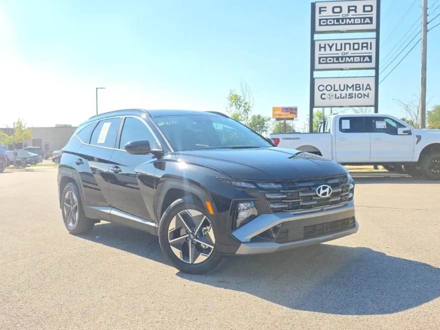 2025 Hyundai Tucson SEL photo 1