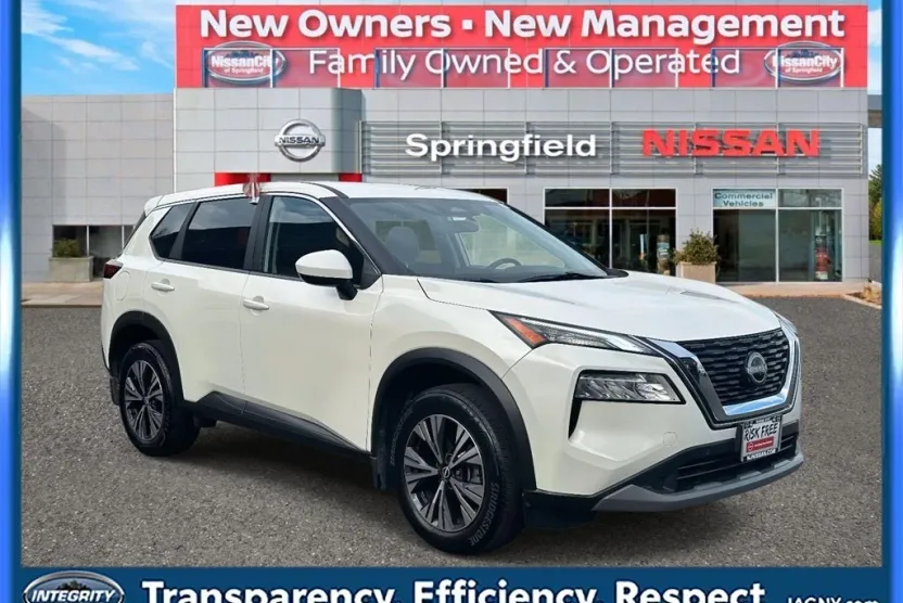 2023 Nissan Rogue SV photo 1