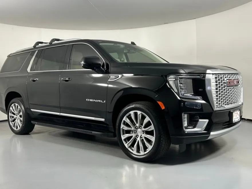 2021 Gmc Yukon XL Denali photo 1