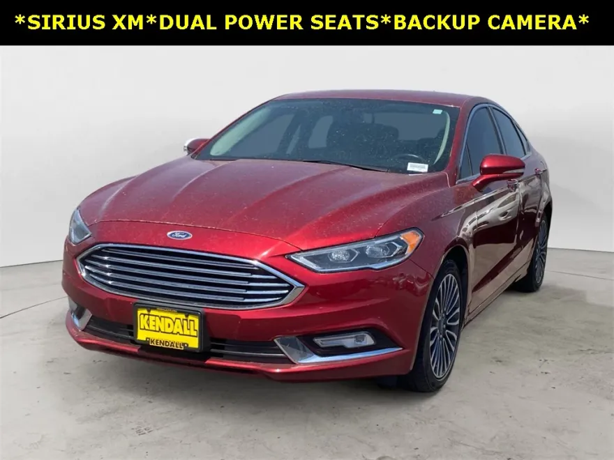 2017 Ford Fusion SE photo 1