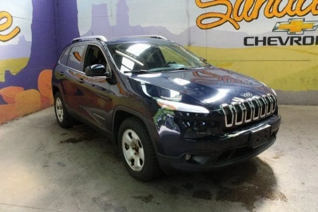 2014 Jeep Cherokee Altitude photo 1