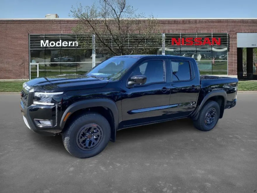 2025 Nissan Frontier PRO-4X photo 1