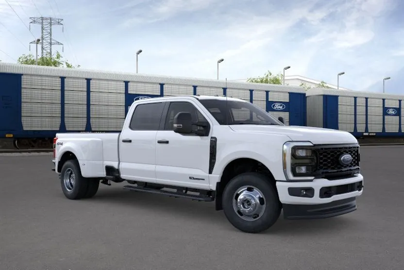 2026 Ford F-350 XL photo 1