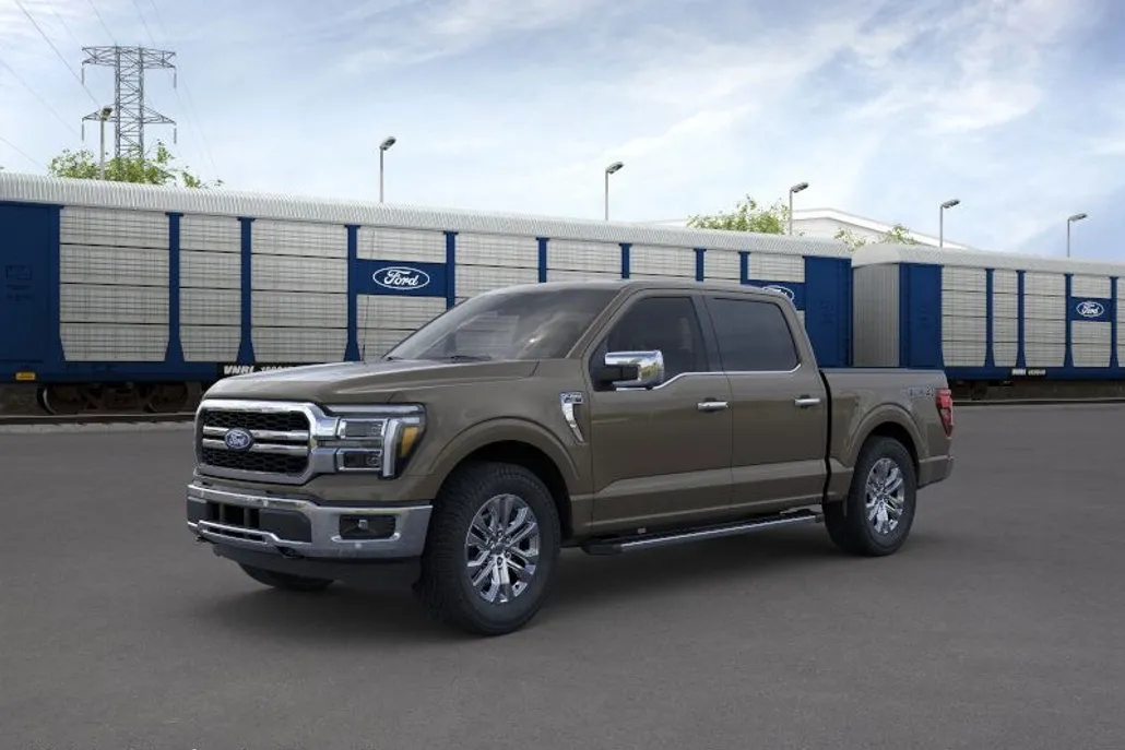 2025 Ford F-150 Lariat photo 1