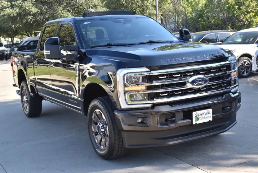 2025 Ford F-250 King Ranch photo 1
