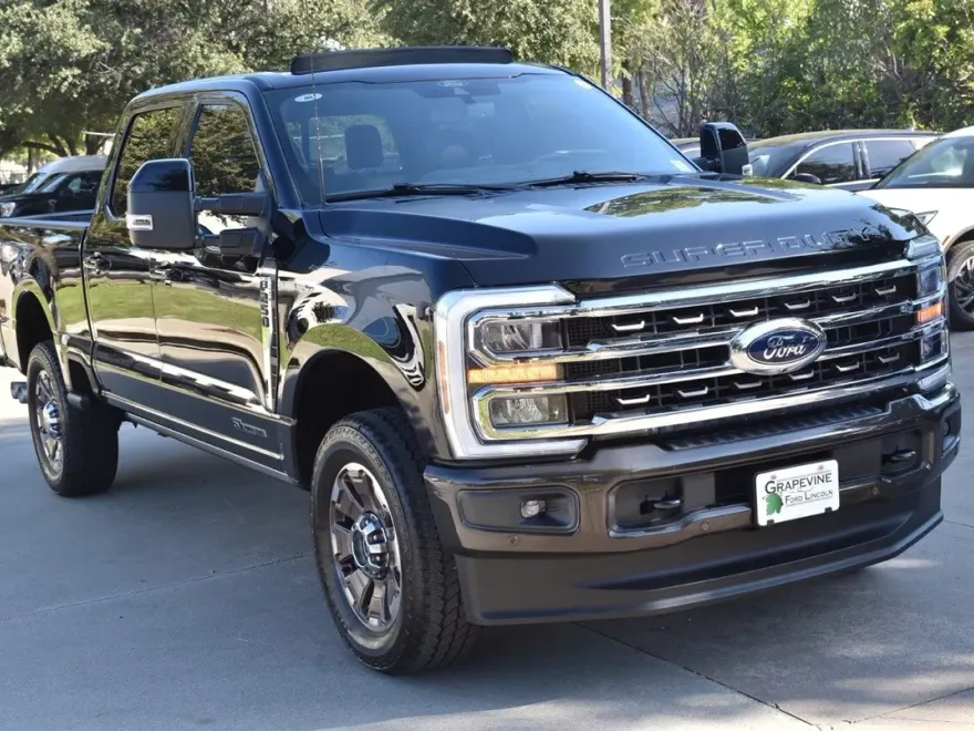 2025 Ford F-250 King Ranch photo 1