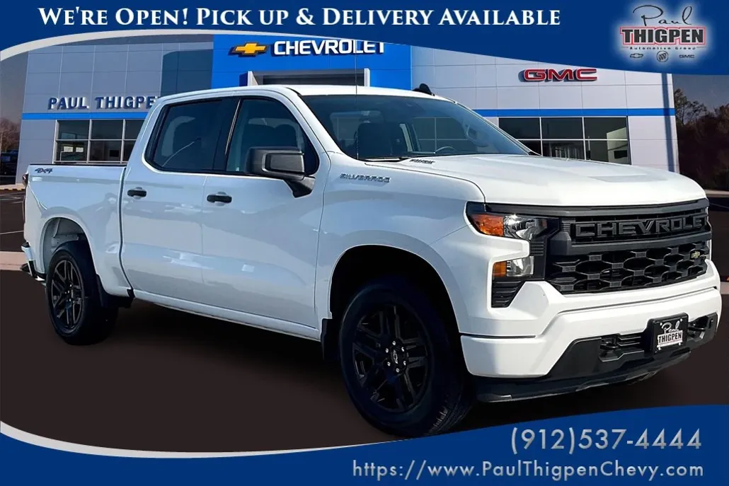 2026 Chevrolet Silverado 1500 Custom photo 1