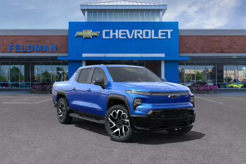 2025 Chevrolet Silverado EV RST photo 1