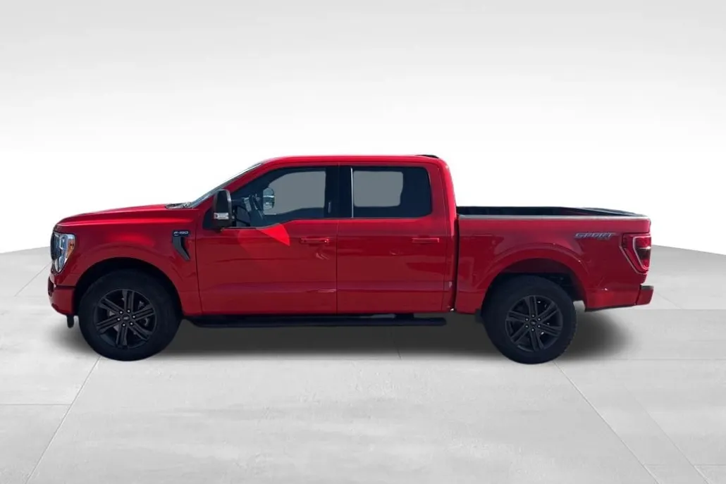 2022 Ford F-150 XLT photo 1