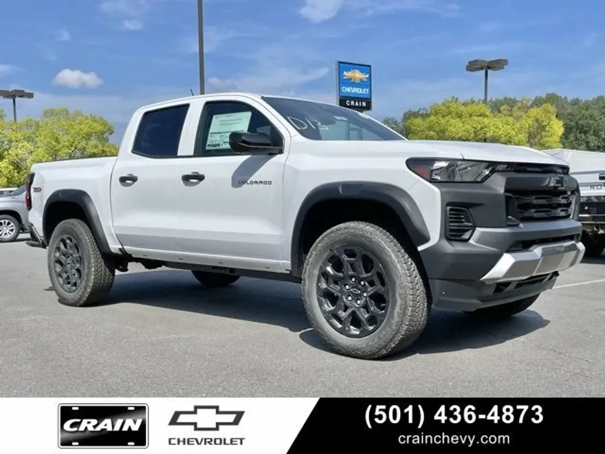 2026 Chevrolet Colorado Trail Boss photo 1