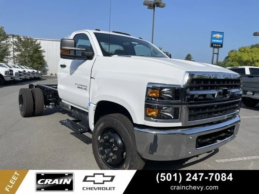 2024 Chevrolet Silverado 5500HD Work Truck photo 1