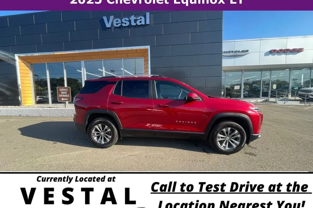 2025 Chevrolet Equinox LT photo 1