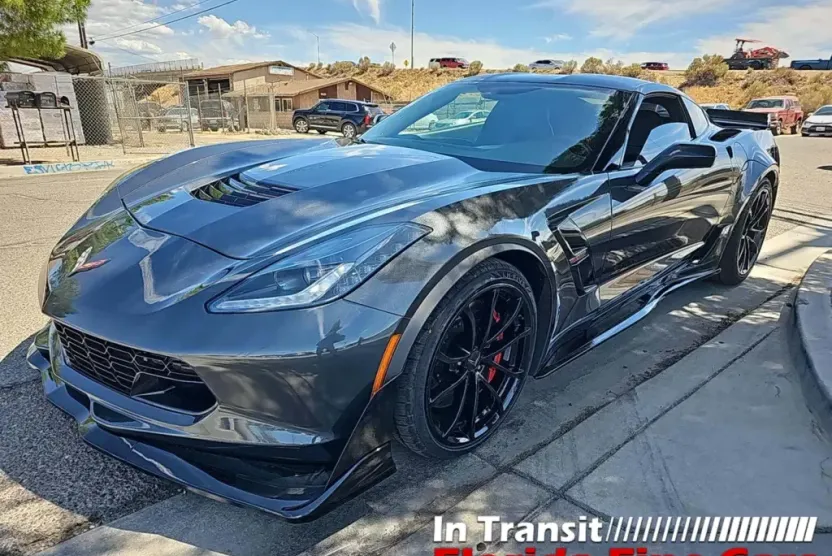 2017 Chevrolet Corvette Grand Sport 1LT photo 1