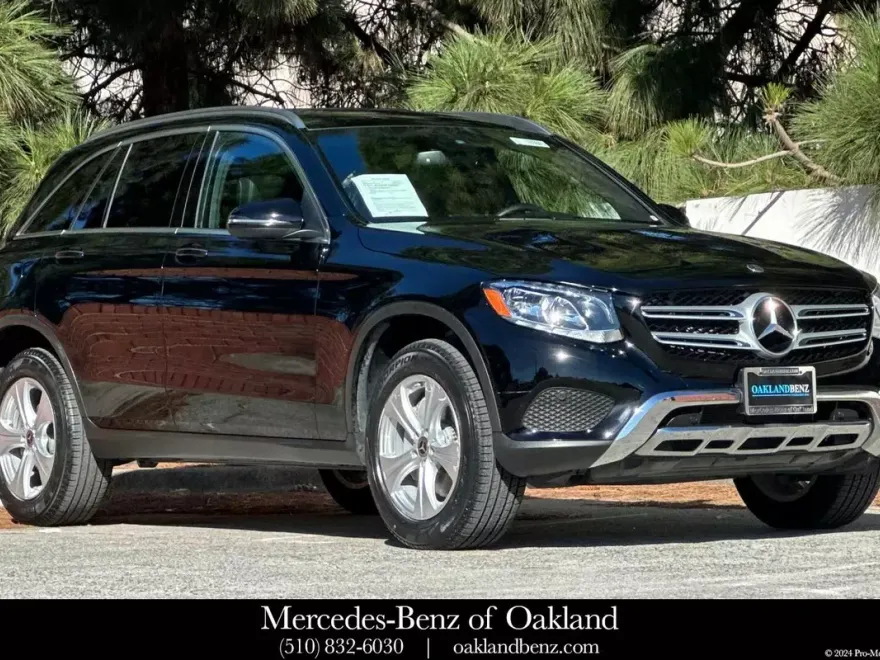 2018 Mercedes Benz GLC 300 photo 1
