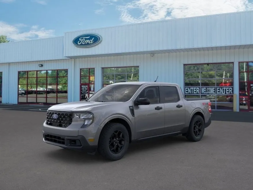 2025 Ford Maverick XLT photo 1