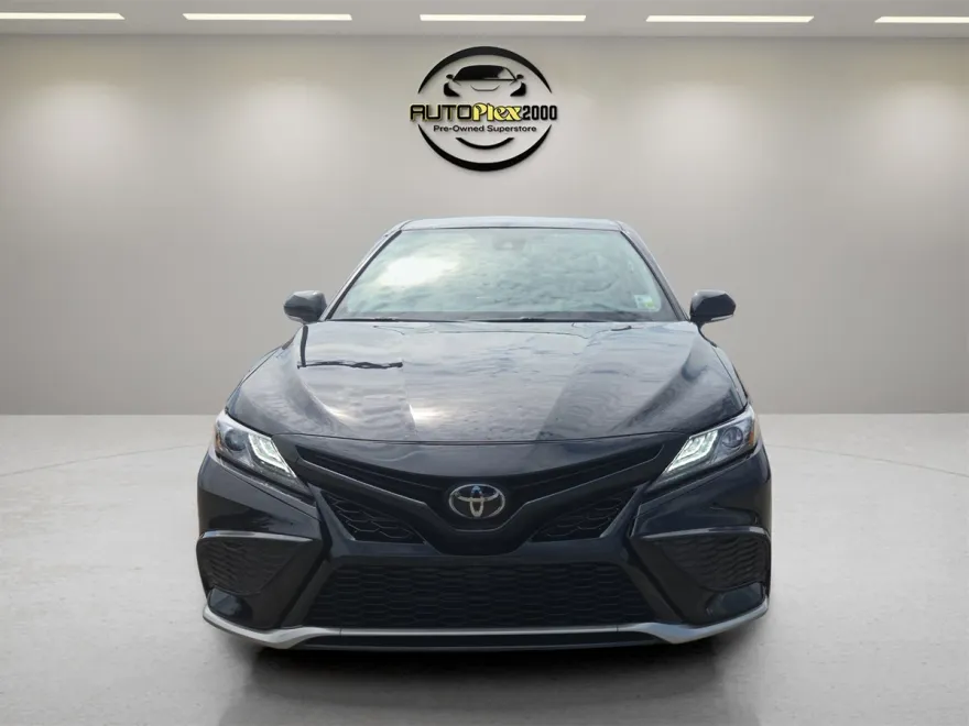 2023 Toyota Camry XSE photo 1