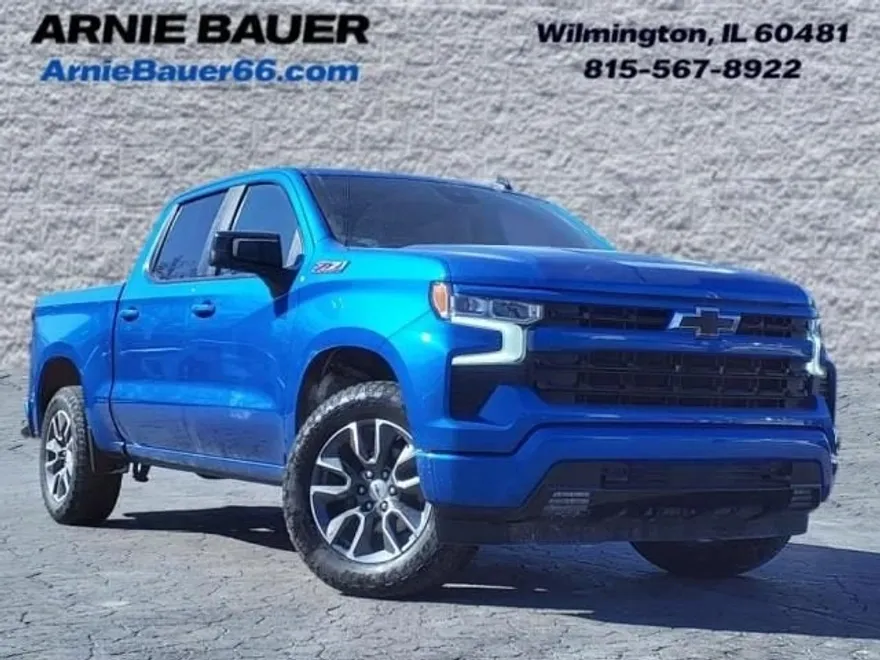 2024 Chevrolet Silverado 1500 RST photo 1
