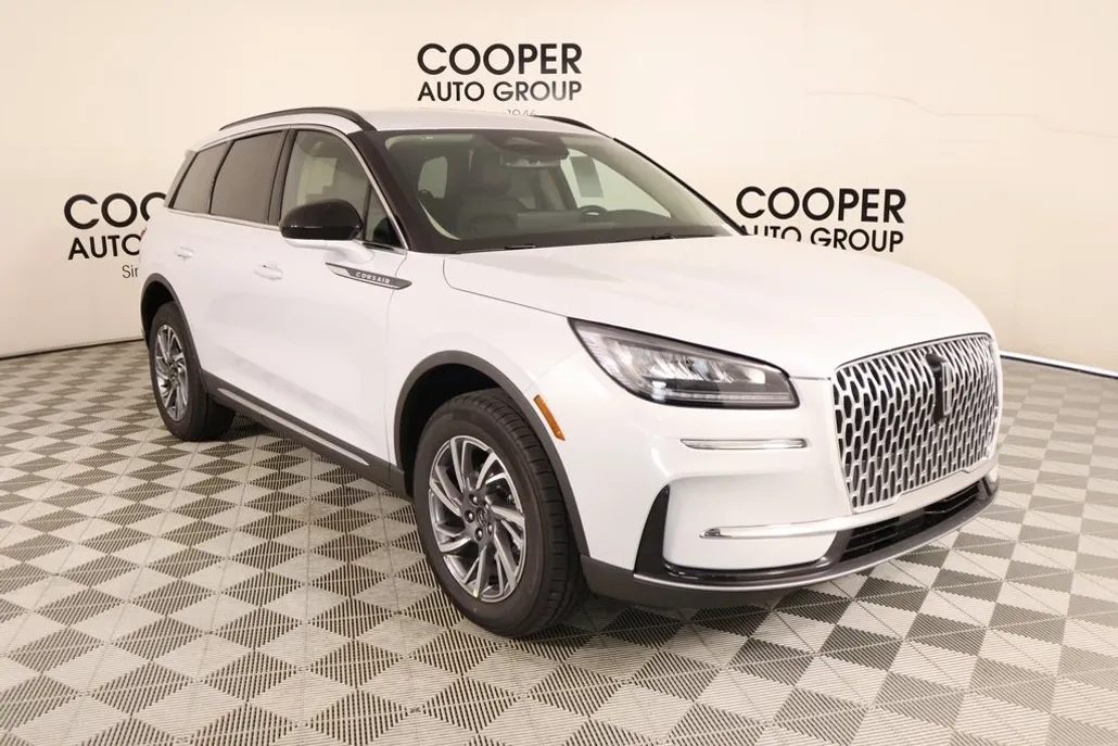 2026 Lincoln Corsair Premiere photo 1