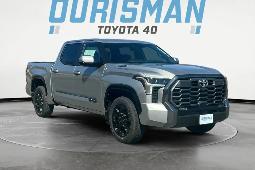2025 Toyota Tundra Platinum photo 1